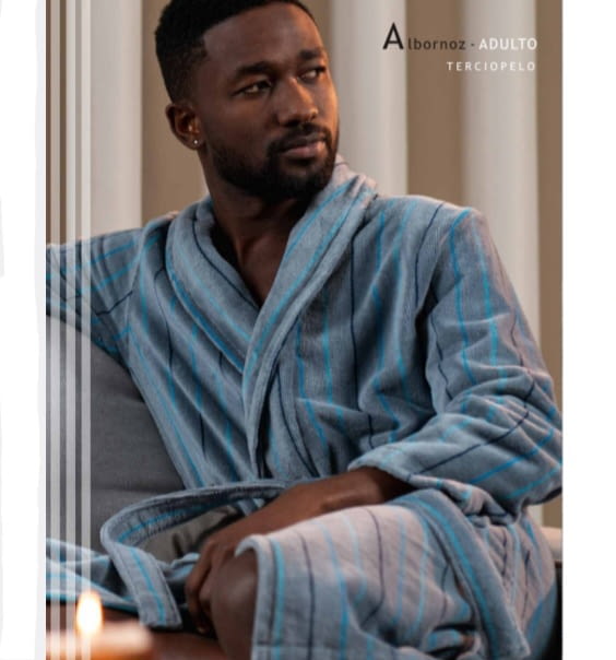 Albornoz azul rayitas turquesas XL