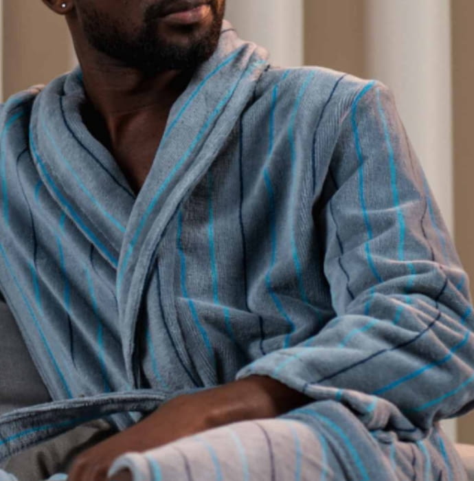 Albornoz azul rayitas turquesas XL - 1