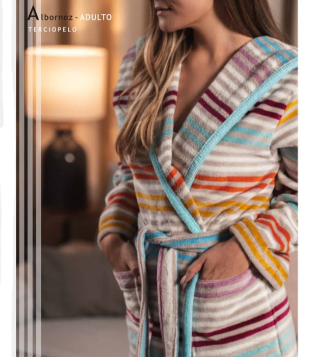 Albornoz terciopelo rayitas colores