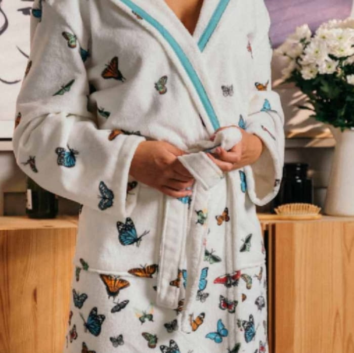 Albornoz terciopelo mariposas - 1