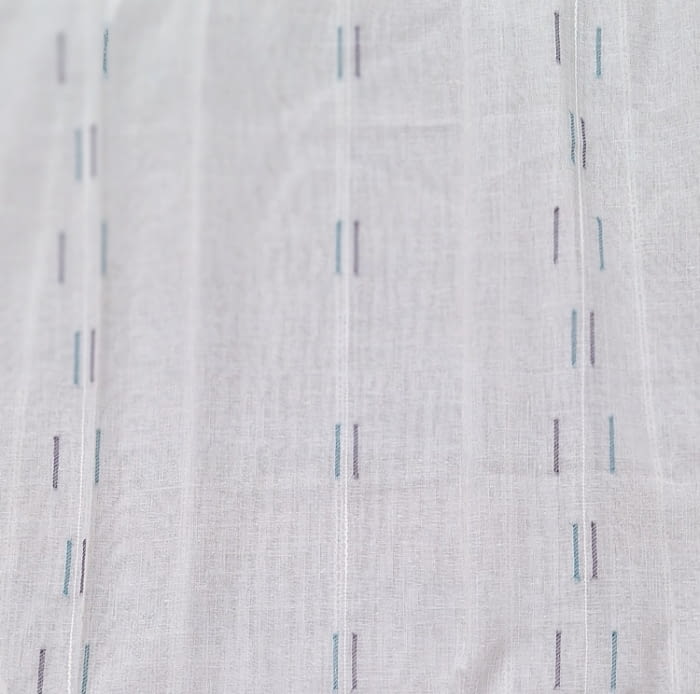 Tela visillo trazas azules