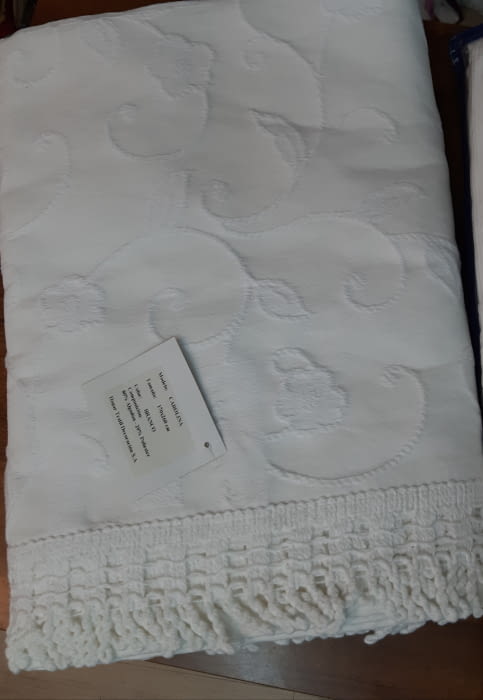 Colcha piqué Carolina. Cama: 80 y 90 - 4