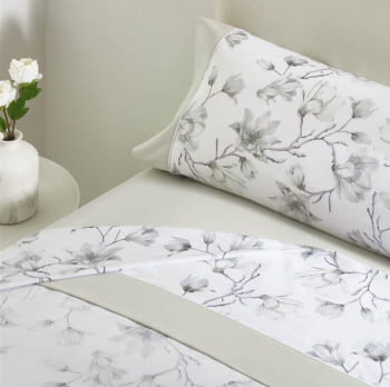 Juego de sábanas flores grises. Cama: 135, 150, 160, 180