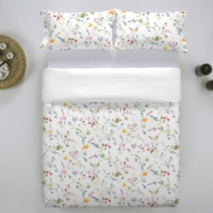Fundas nórdicas percal florecitas colores. Cama 135, 180