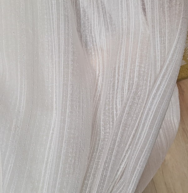 Tela visillo blanco multirayitas rústico - 3