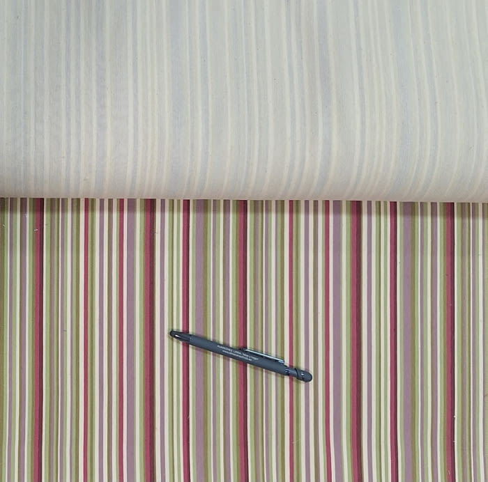 Tela Toronto rayitas verdes y malvas 280 - 1