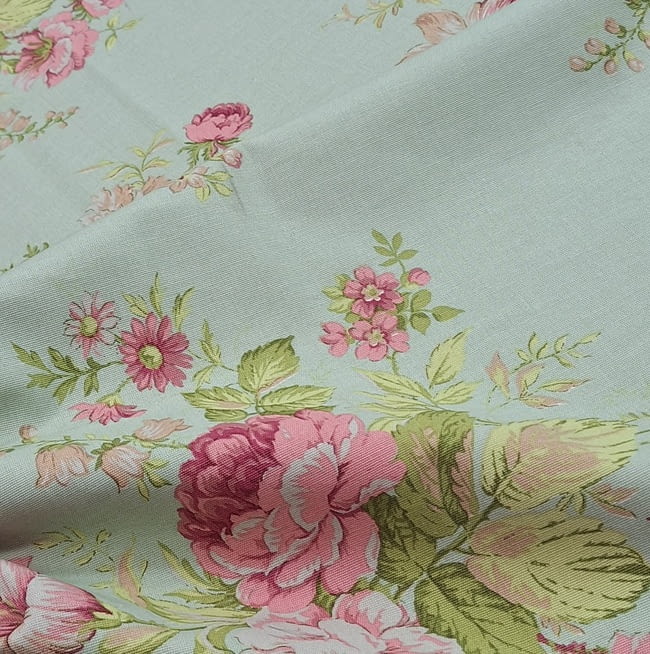 Retal tela verde agua flores rosas 72 x 190 cm