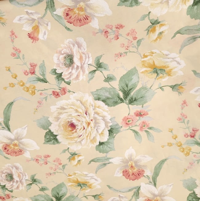 Tela loneta beige flores verde y rosa