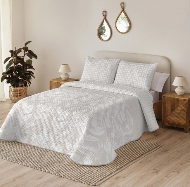 Colcha boutie reversible hojas desdibujadas beige