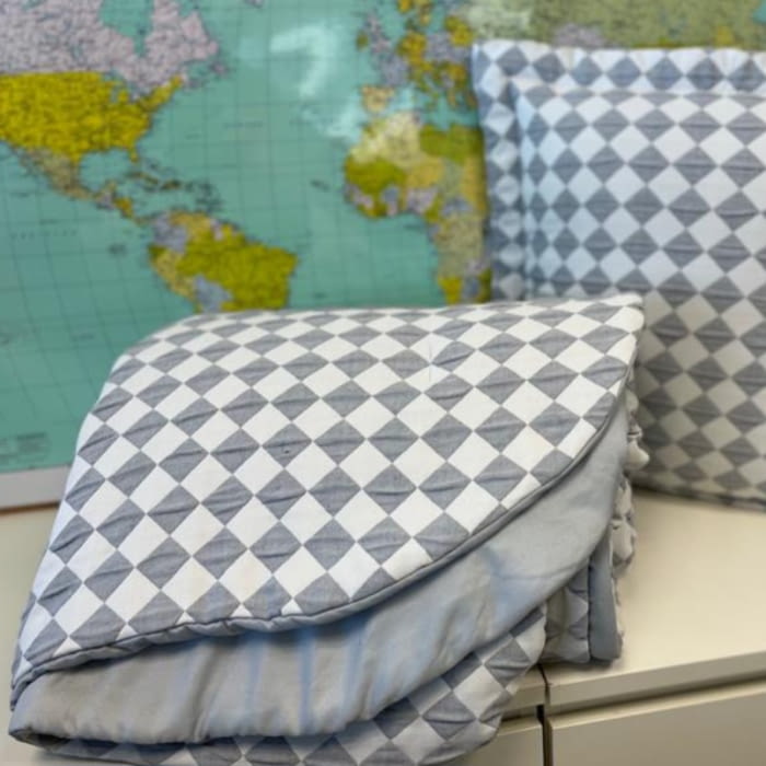 Colcha boutie boutie rombos grises - 2