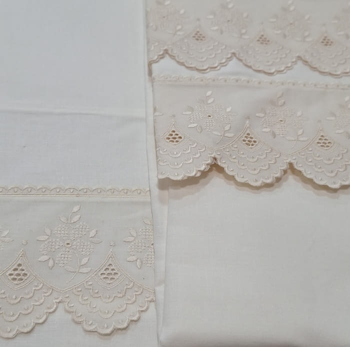 Sábanas beige bordada. Cama 135 - 4