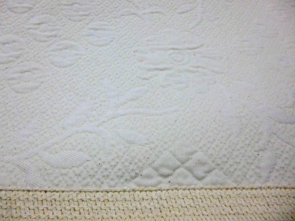 Colcha piqué Amalia cama 80 y 90 - 4