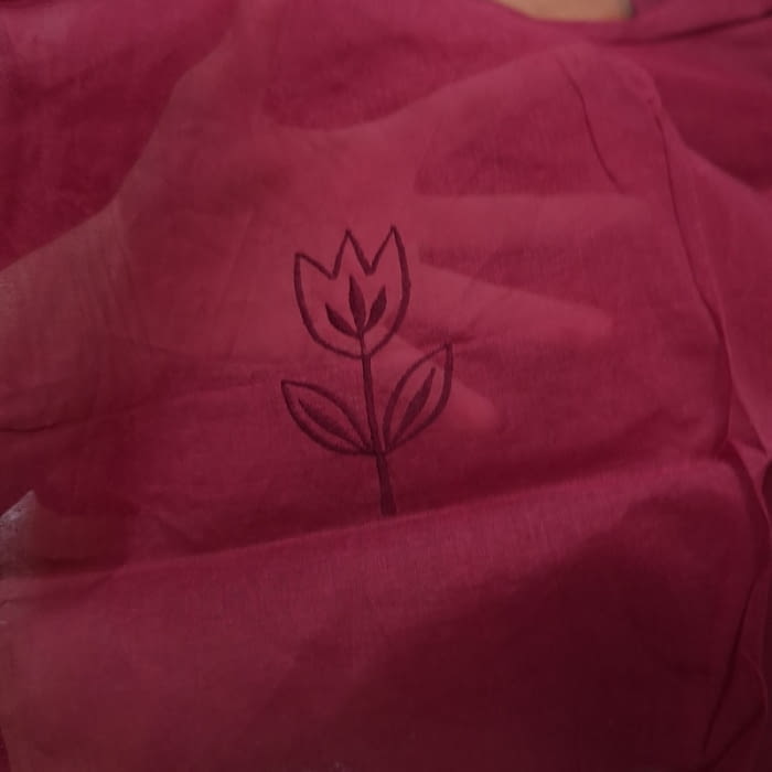 Visillo confeccionado bordado granate Pallu - 2