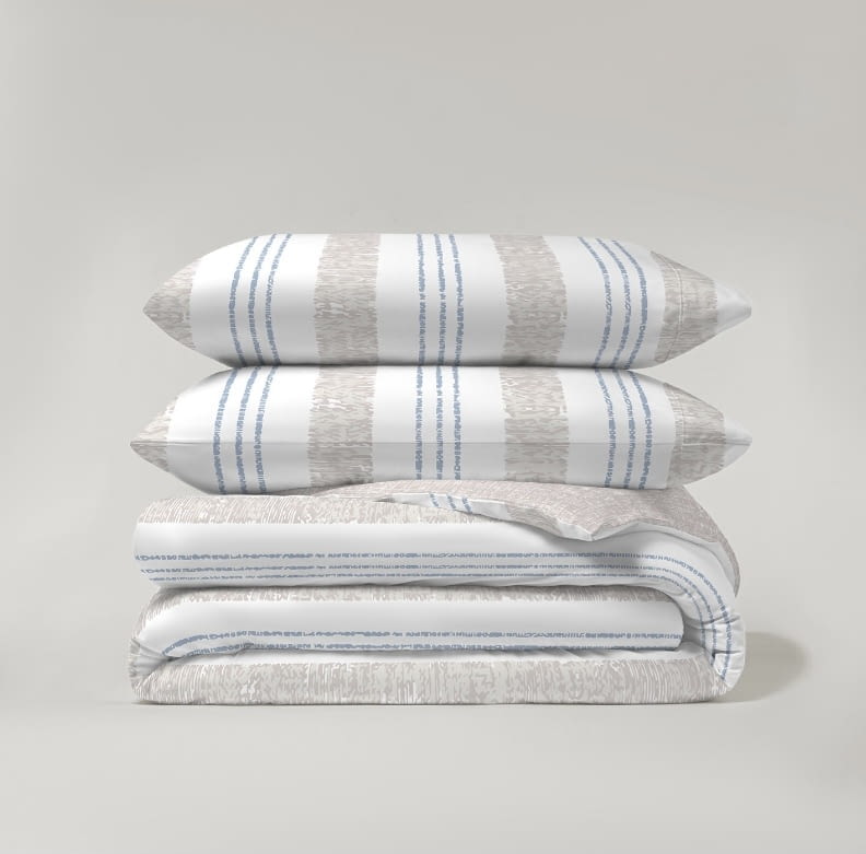 Juego funda nórdica beige reversible rayita azul