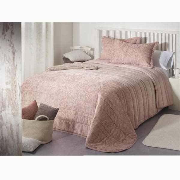 Edredón rosa de chenilla con labrado
