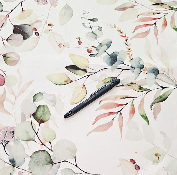 Tela por metros blanca hojas rosas 300 - 4