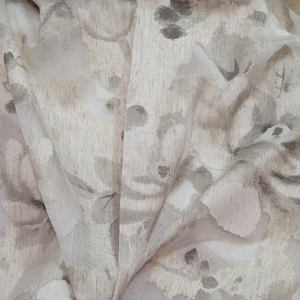 Tela visillo organza con flores grises