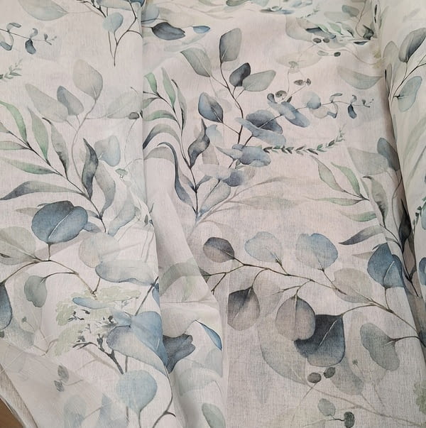 Tela visillo blanco hojas azuladas - 2