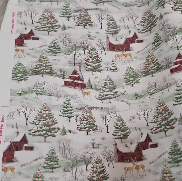 Tela resinada de Navidad con ciervos y casitas - 4