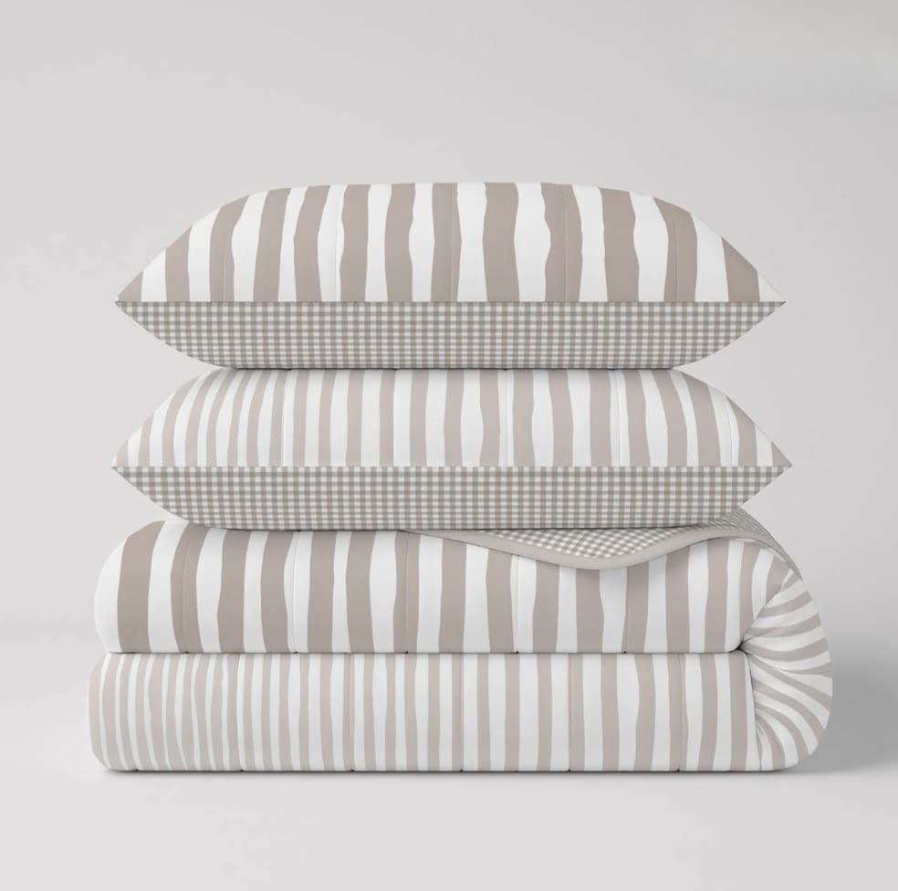 Colcha boutie reversible rayas y cuadros beige