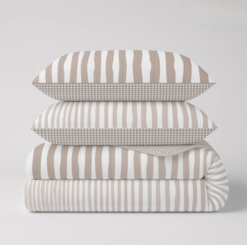 Colcha boutie reversible rayas y cuadros beige