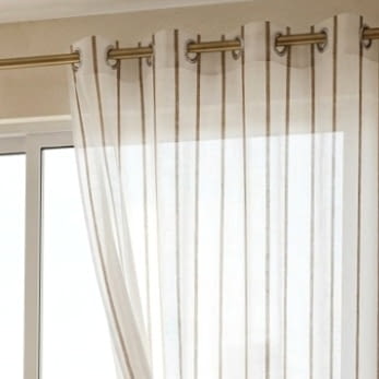 Visillo blanco rayitas marrones 140 x 260 cm