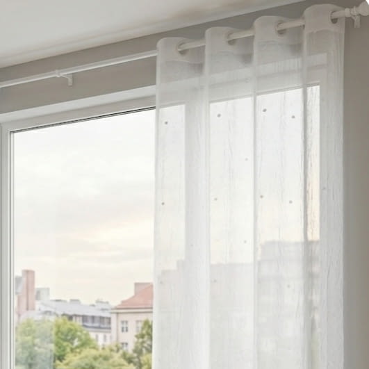 Visillo confeccionado blanco topos bordados 140 x 260 - 2