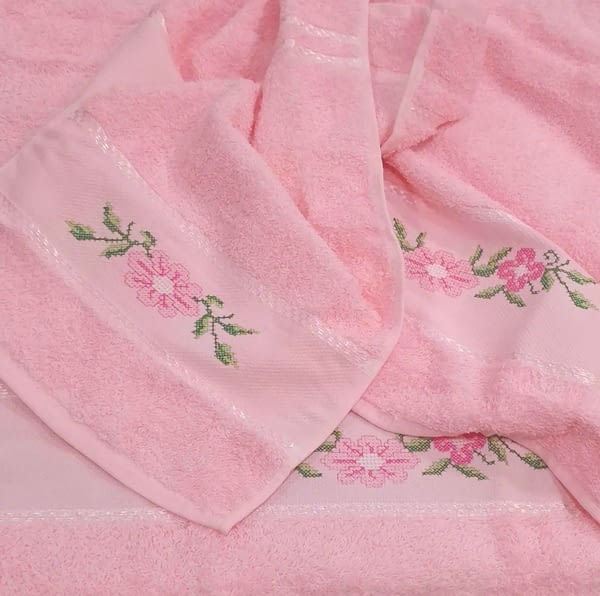 Juego de Toallas rosa bordadas - 2