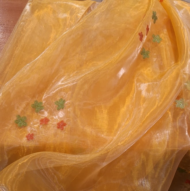 Organza naranja bordada. 1,40 X 2,80 METROS = 33,20 € - 1