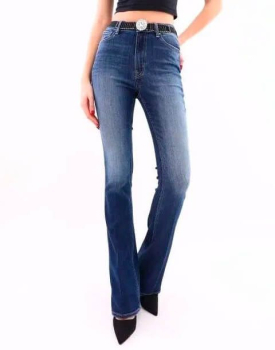 MET jeans bootcut alto de tiro, en color azul con cinturón - 1
