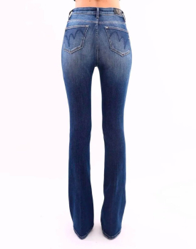 MET jeans bootcut alto de tiro, en color azul con cinturón - 5