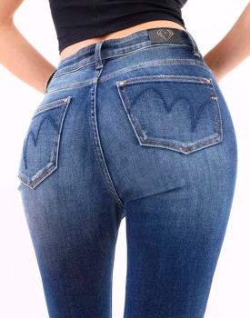 MET jeans bootcut alto de tiro, en color azul con cinturón - 6