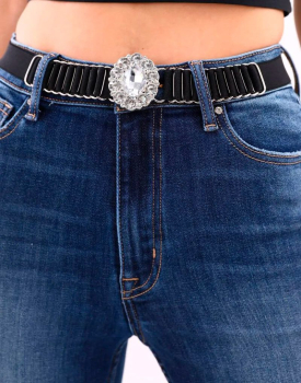MET jeans bootcut alto de tiro, en color azul con cinturón - 7