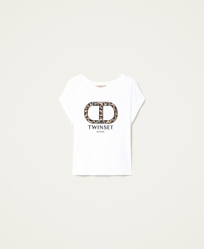 TWINSET camiseta color blanco con aplicaciones de  logo en leopardo - 2