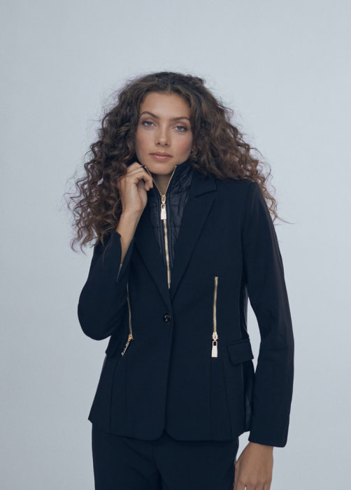 LOLA CASADEMUNT blazer con chaleco color negro