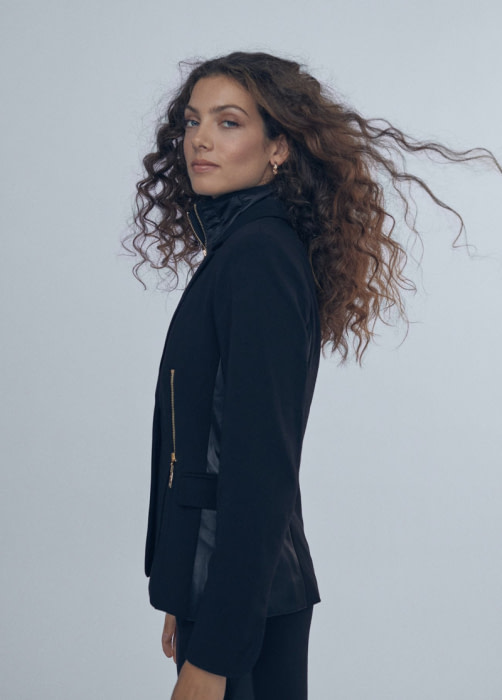 LOLA CASADEMUNT blazer con chaleco color negro - 4