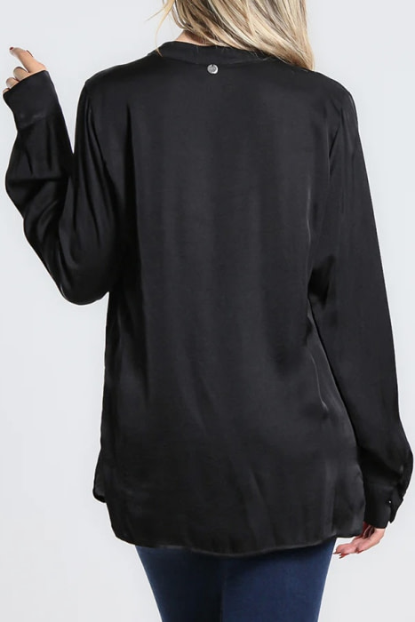 MET camisa en raso color negro con escote pico - 4