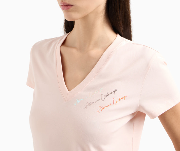 ARMANI EXCHANGE camiseta escote pico con logo color rosa - 2