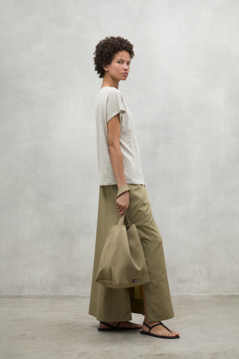 ECOALF camiseta escote pico color camel - 3