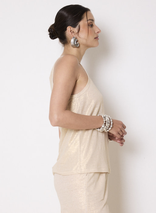 NOTSHY camiseta en tirantes metalizado color oro - 3