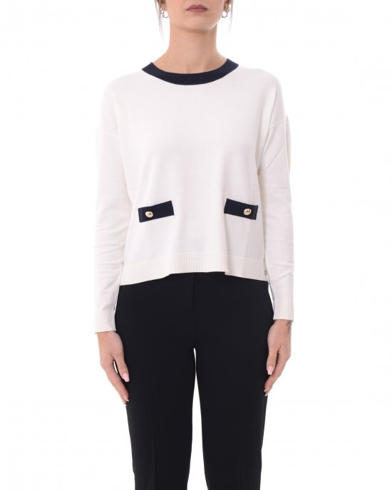PENNYBLACK jersey crudo con vivos marino y botones en la espada
