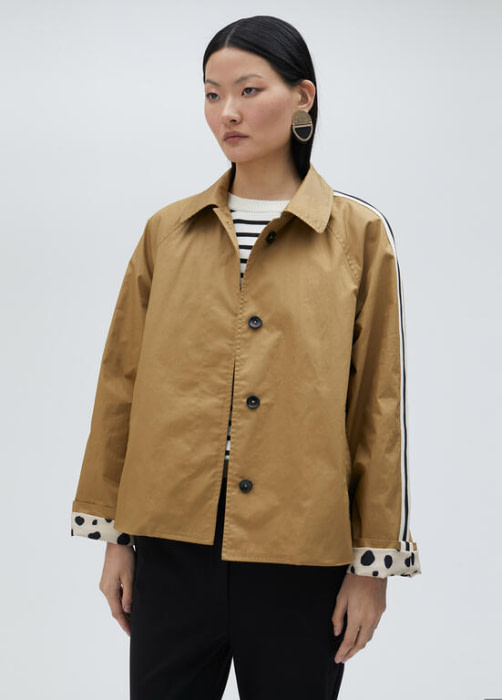 LOLA CASADEMUNT by Maite trench camel con vivo  negro - 1