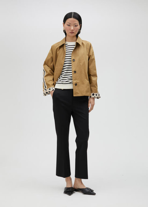 LOLA CASADEMUNT by Maite trench camel con vivo  negro - 4