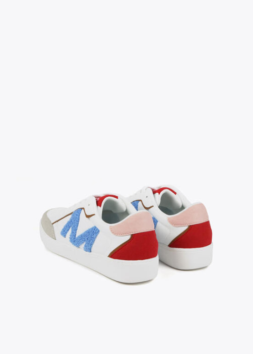LOLA CASADEMUNT by Maite sneaker blanca con logo en azul - 3