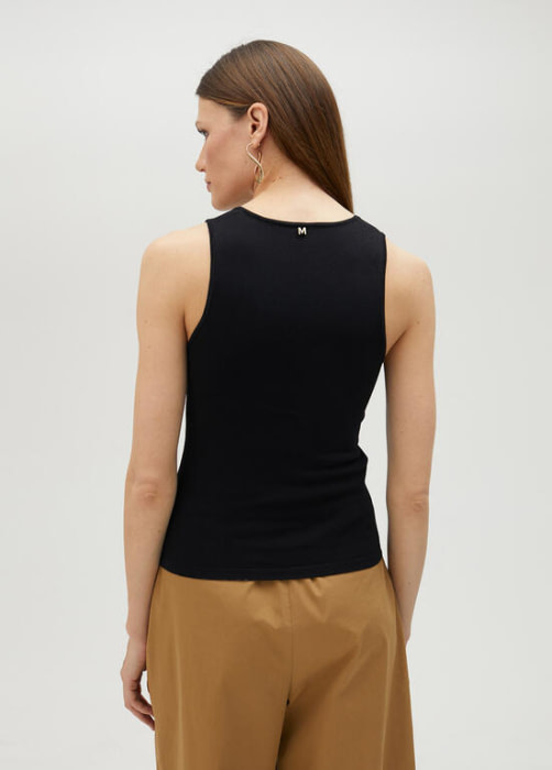 LOLA CASADEMUNT by Maite top negro con escote V en oro - 4
