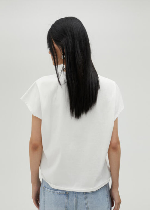 LOLA CASADEMUNT by Maite camiseta blanca con logo en pedrería - 4