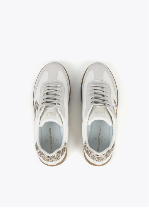 LOLA CASADEMUNTsneaker blanca, con logo en animal print - 4