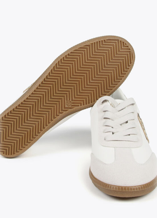 LOLA CASADEMUNTsneaker blanca, con logo en animal print - 5