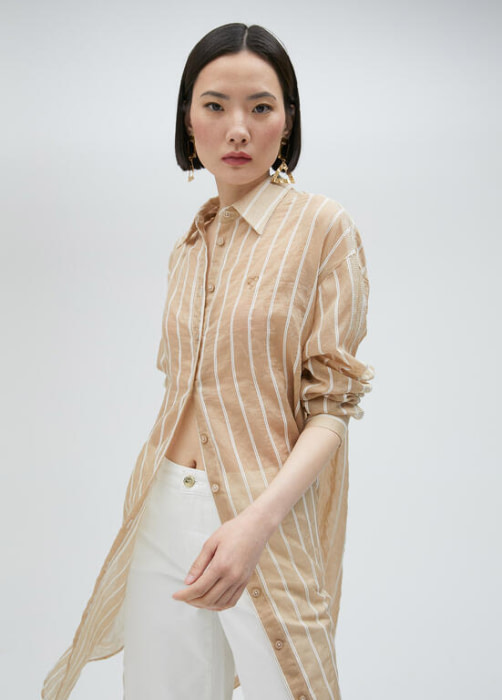 LOLA CASADEMUNT camisa larga en rayas beige y  blanco - 3