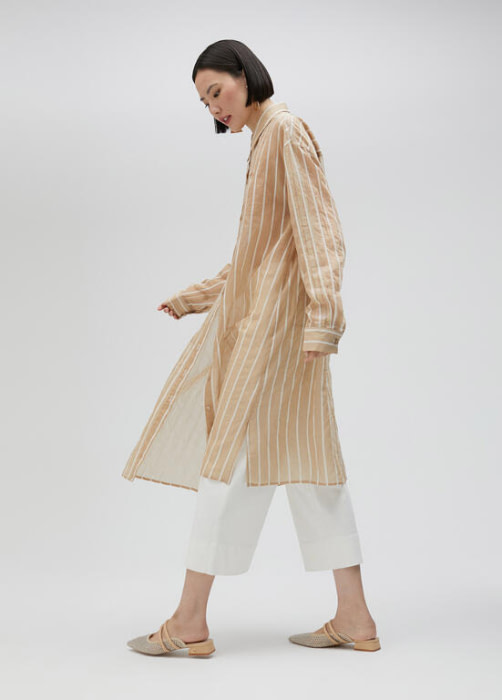 LOLA CASADEMUNT camisa larga en rayas beige y  blanco - 4